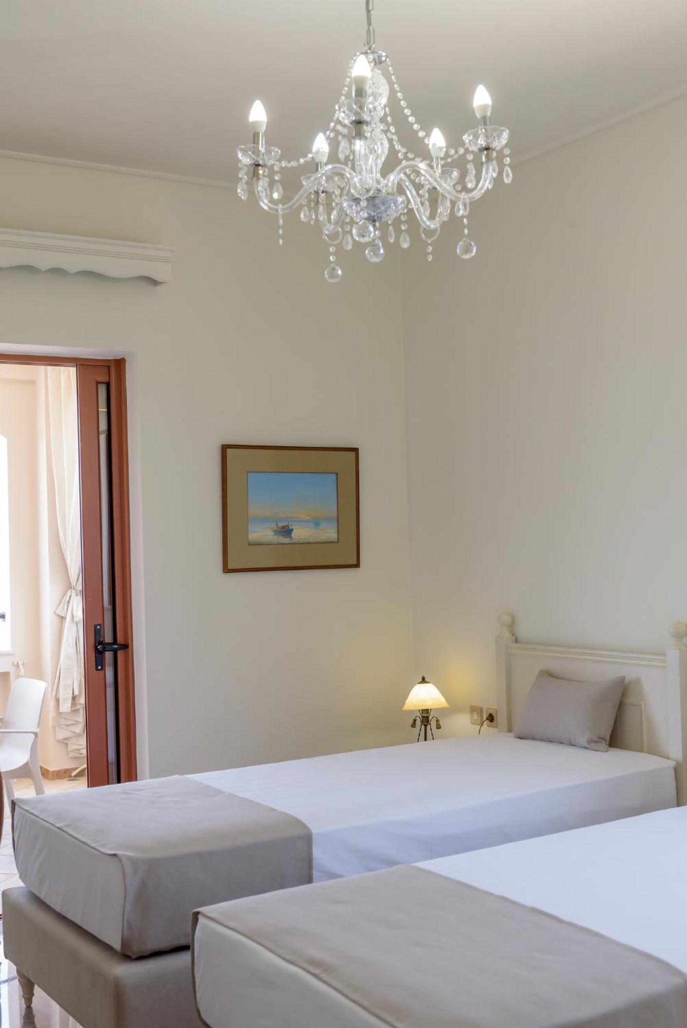 Villa Araucaria - Private Pool, Jacuzzi, Sea View Rethymno  Ngoại thất bức ảnh