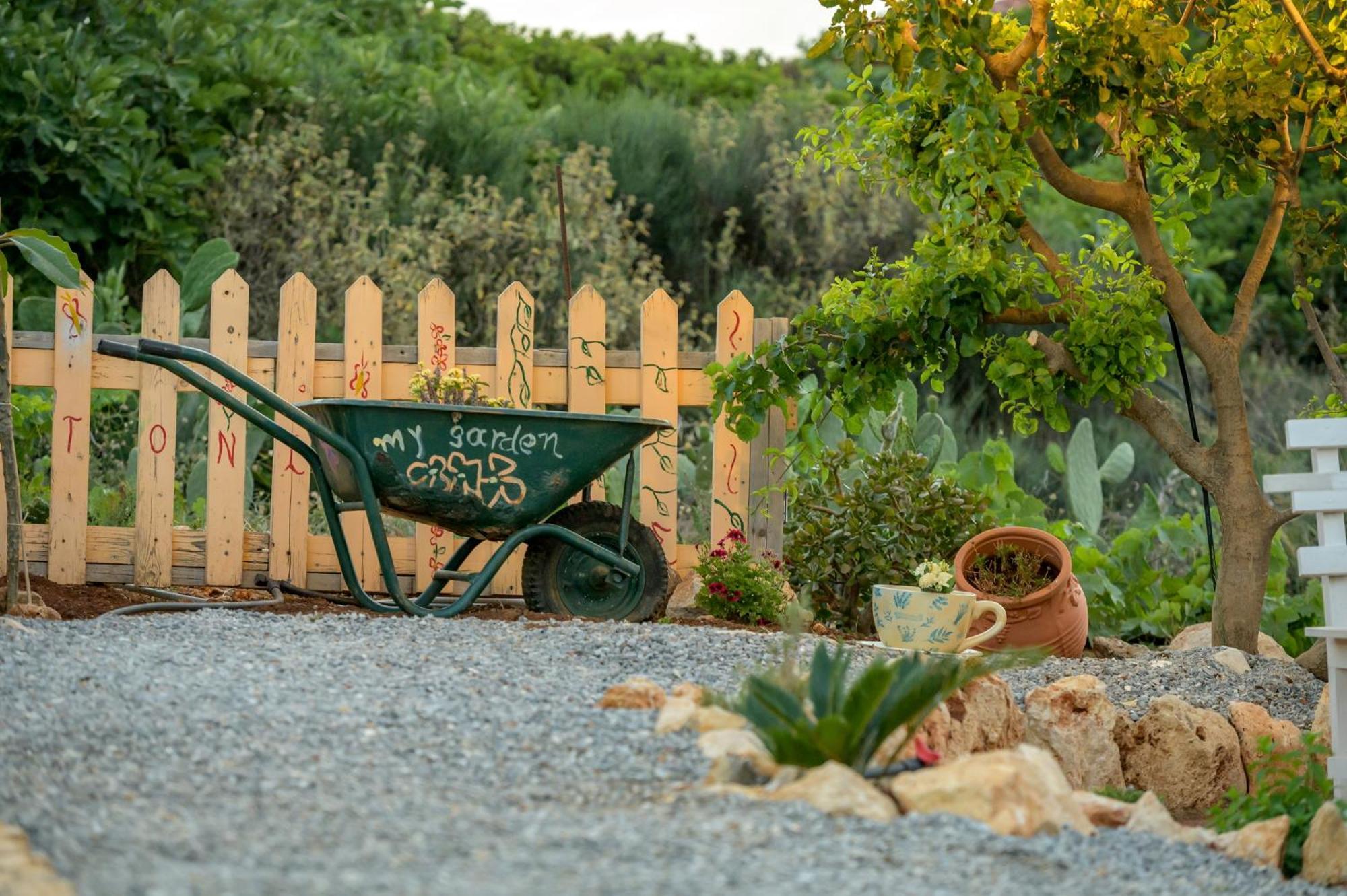 Villa Araucaria - Private Pool, Jacuzzi, Sea View Rethymno  Ngoại thất bức ảnh